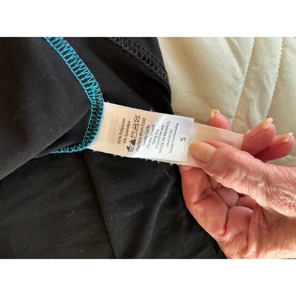 NWOT! LuLaRoe Amber Paw Print Hoodie size small - Picture 5 of 6